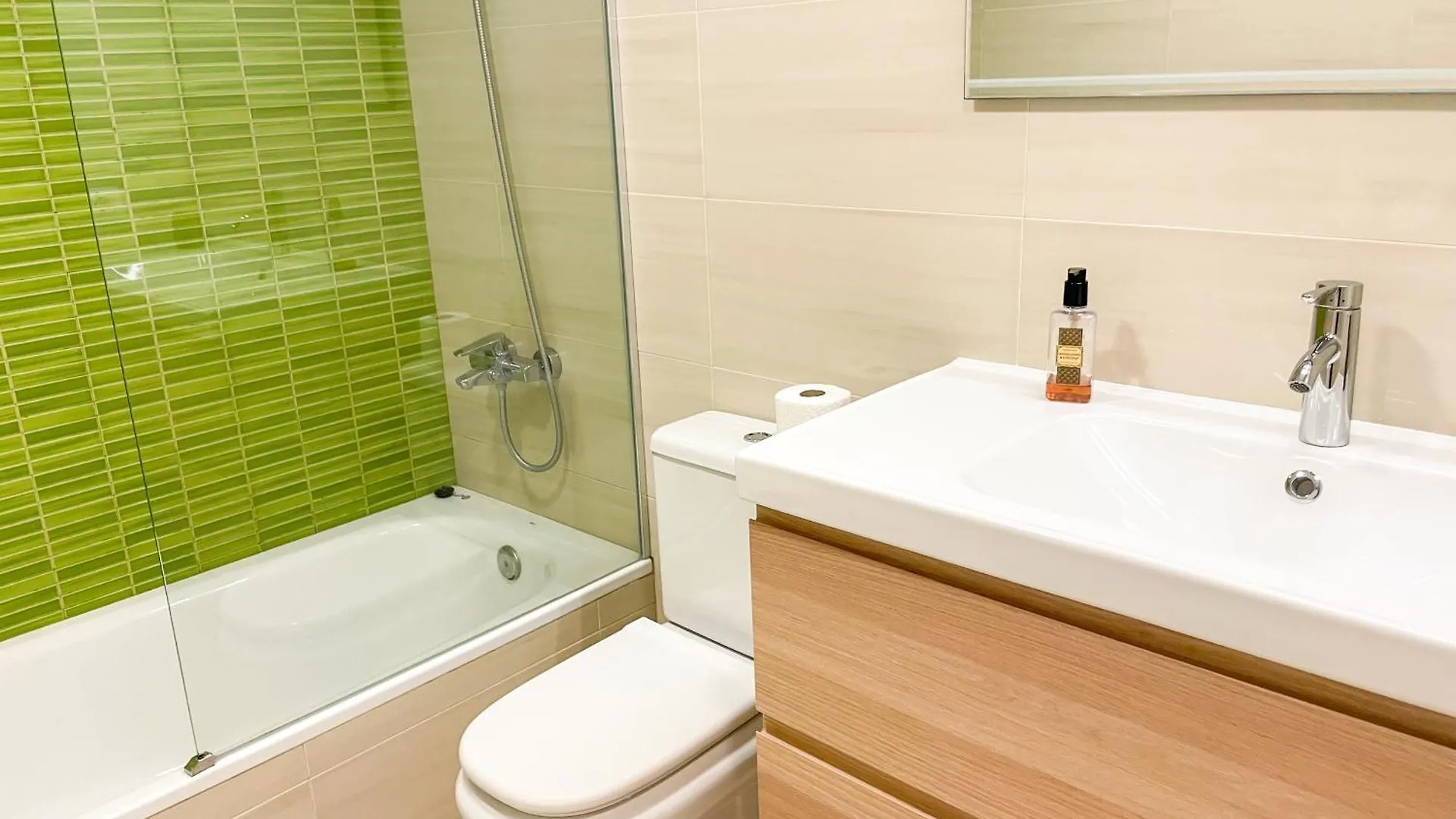 ס'אגארו Precioso Apartamento Centrico Con Piscina