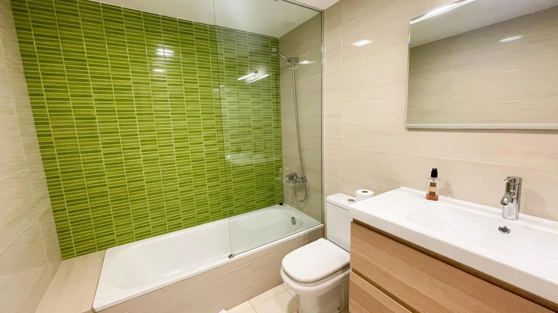 ס'אגארו Precioso Apartamento Centrico Con Piscina דירה