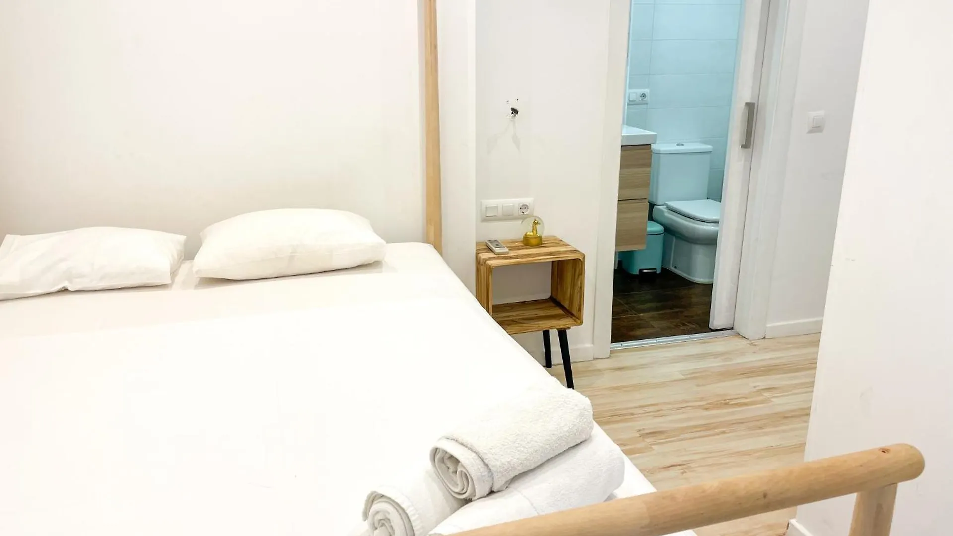 דירה ס'אגארו Precioso Apartamento Centrico Con Piscina